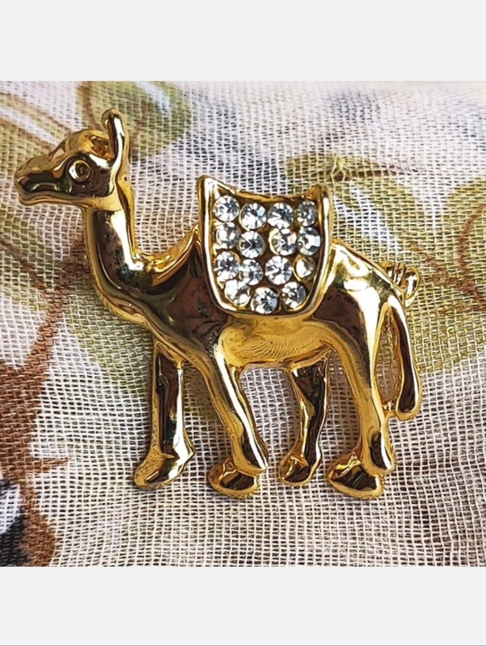 Camel Pony Horse With Saddle Gold Tone Unsigned Rhinestone Brooch Farm Animal